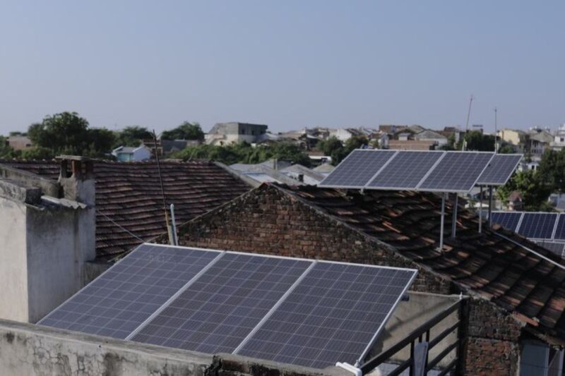 Solar Power Irrigation System for Farmers : Solar powered irrigation is Smart Investing for farmers